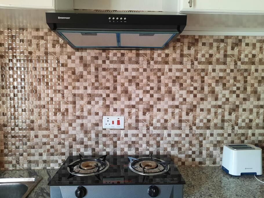 Ellyz Home Stay Moshi Exterior foto