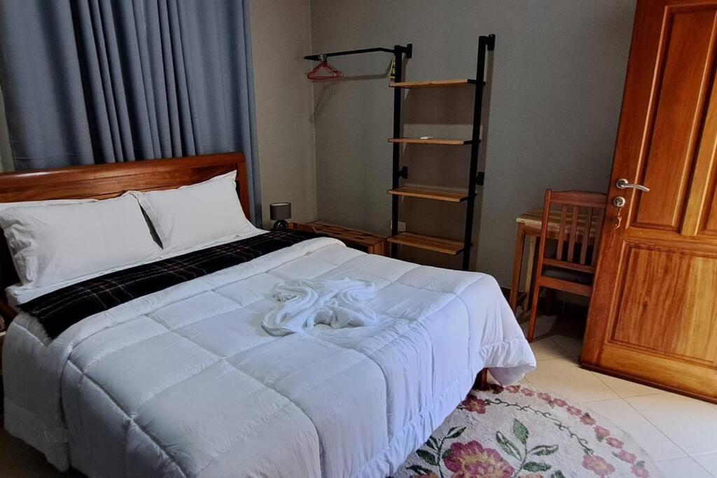 Ellyz Home Stay Moshi Exterior foto