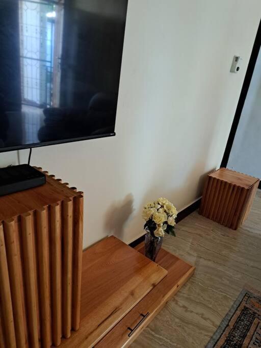 Ellyz Home Stay Moshi Exterior foto